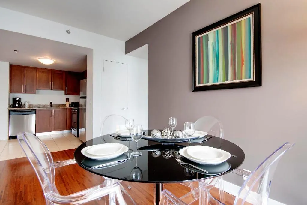 Montreal Luxury Apartments - Mosaique 캐나다
