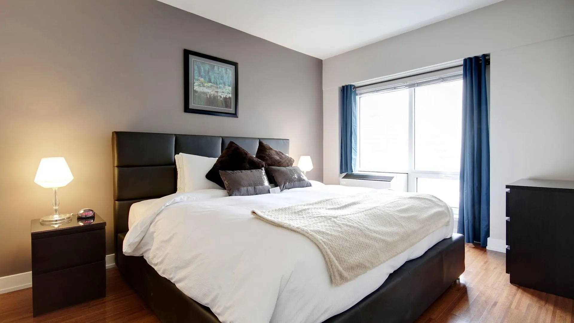 Montreal Luxury Apartments - Mosaique 0*,