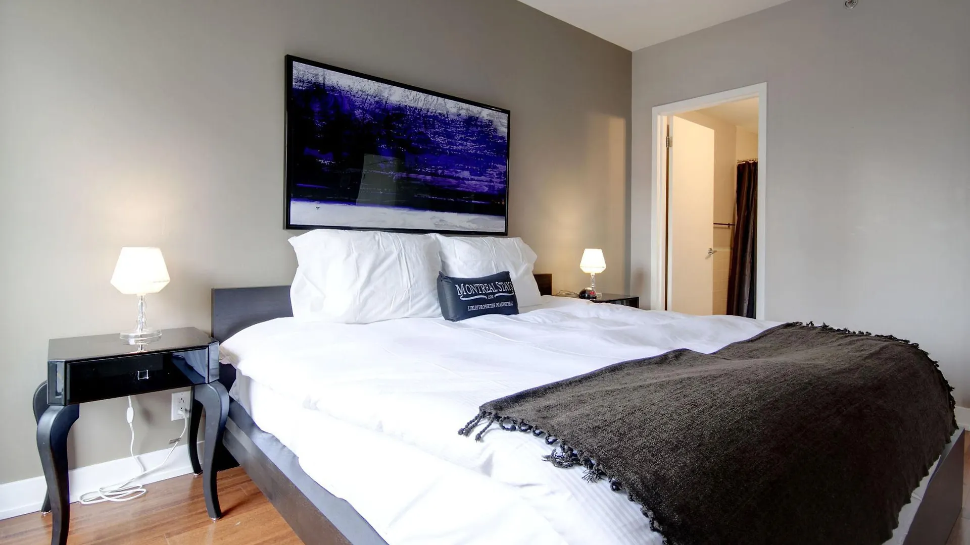 Montreal Luxury Apartments - Mosaique 캐나다